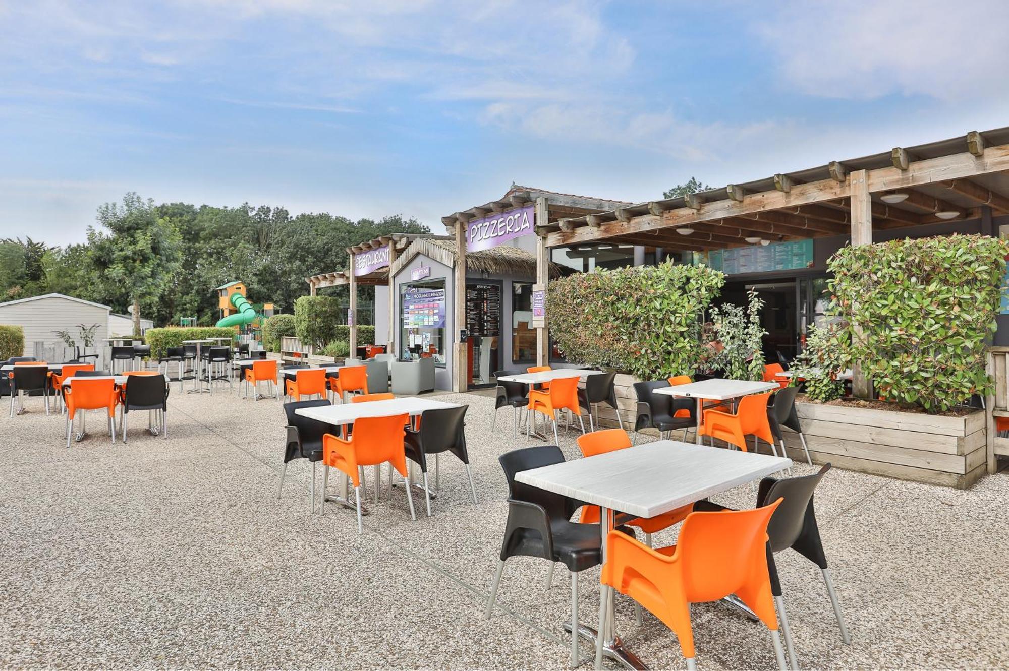 Отель Camping Maeva Club L'Atlantique Angles  Экстерьер фото